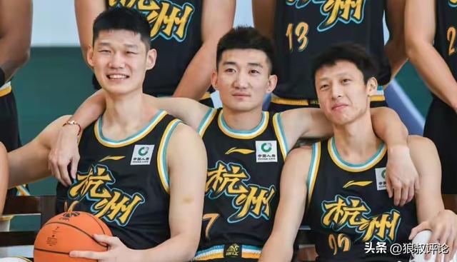 媒体人：刘翔向姚明看齐！或能捞到顶戴花翎 上海运动员敢为天下先