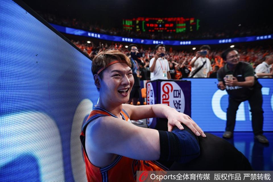 美媒推尼克斯夺冠专题报道