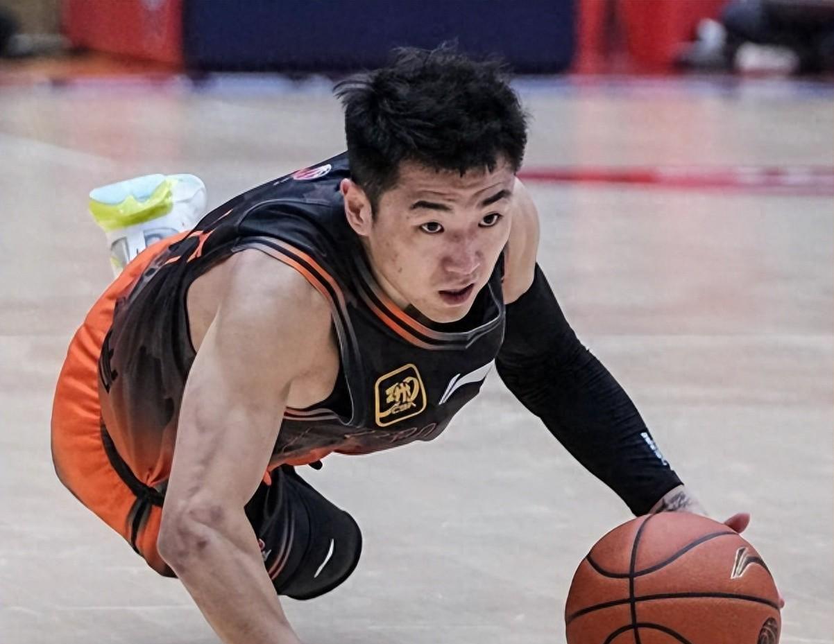 索贝尔复出改变雷霆休赛期引援方向