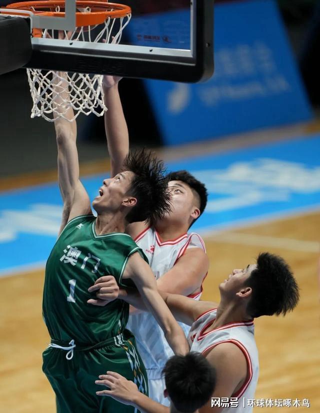 尼克斯夺冠纽约全城狂欢