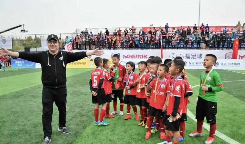 巴西记者：内马尔预计无法在小组赛次轮复出